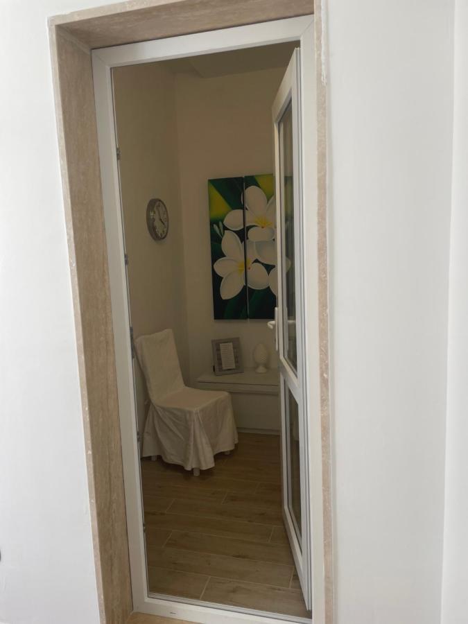 Salentina White House Panzió Lecce Kültér fotó