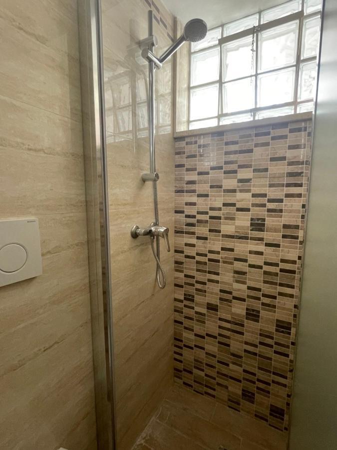 Salentina White House Panzió Lecce Kültér fotó