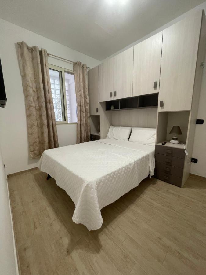 Salentina White House Panzió Lecce Kültér fotó