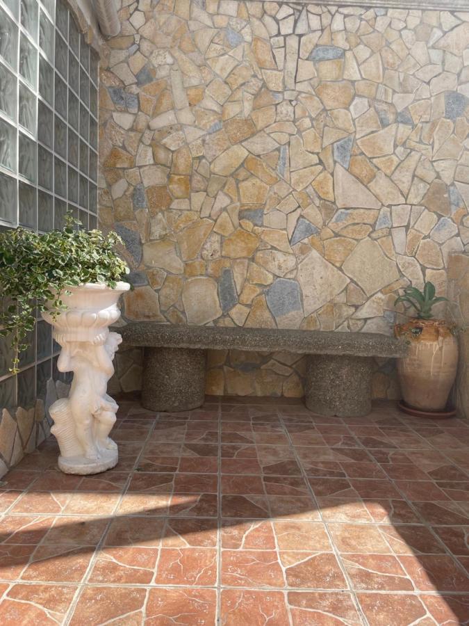 Salentina White House Panzió Lecce Kültér fotó
