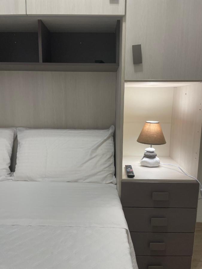 Salentina White House Panzió Lecce Kültér fotó