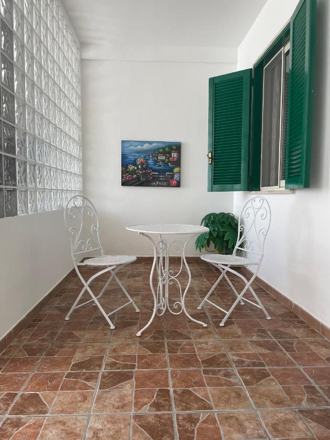 Salentina White House Panzió Lecce Kültér fotó