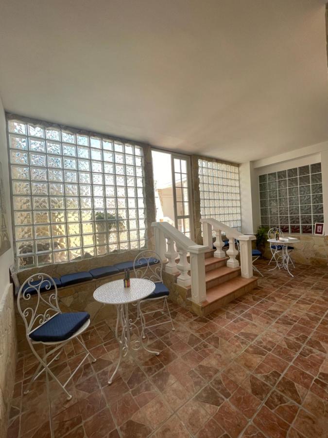 Salentina White House Panzió Lecce Kültér fotó
